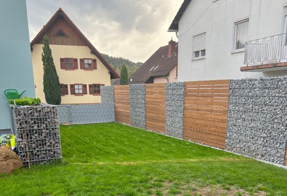 Steinzaun